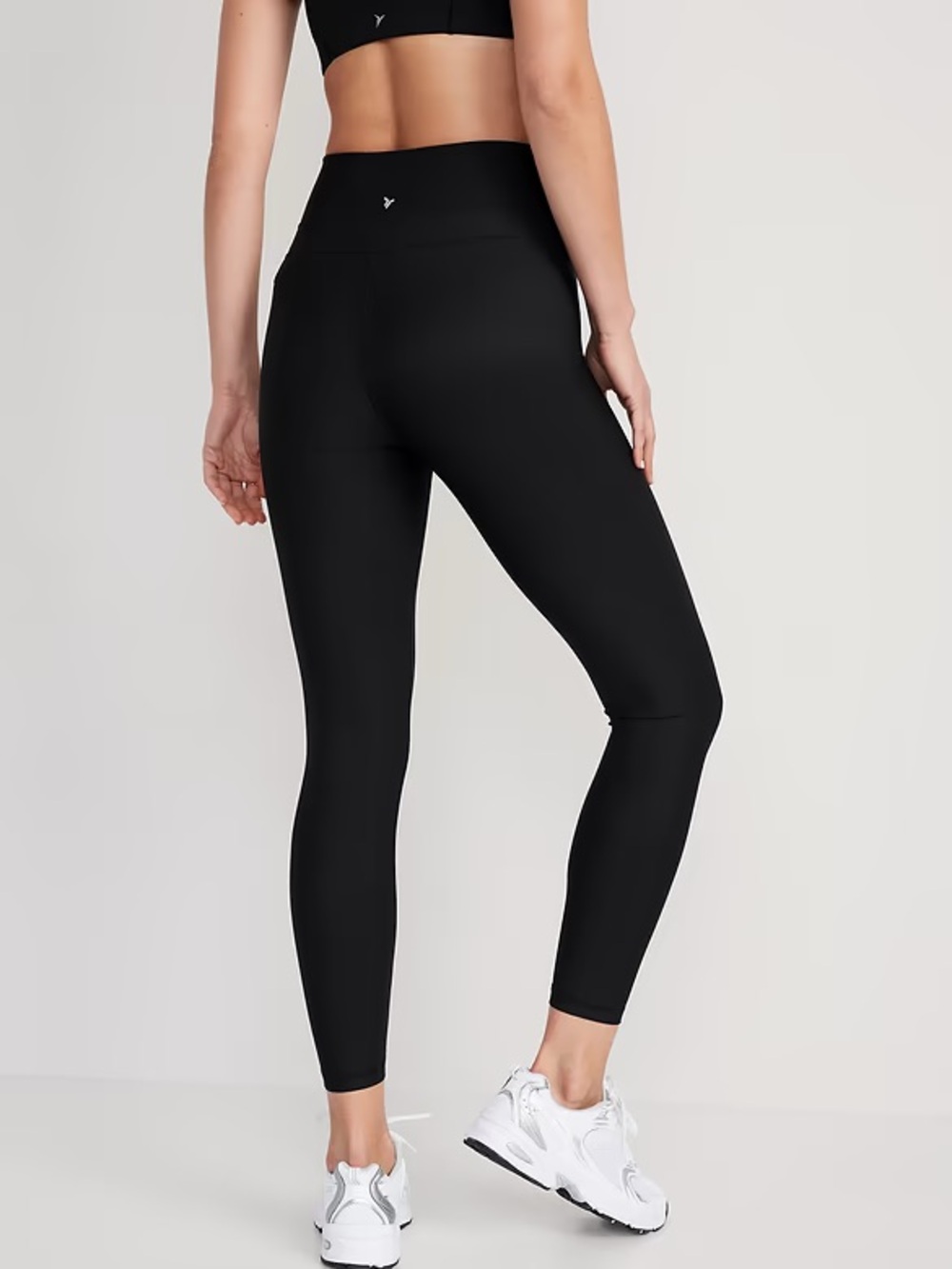 Old Navy Black High-Rise Active PowerSoft 7/8 Leggings Size Medium Petite - Picture 2 of 6